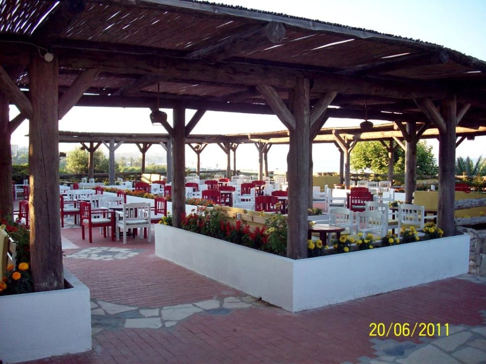 Poolbar Hotel Defne Garden
