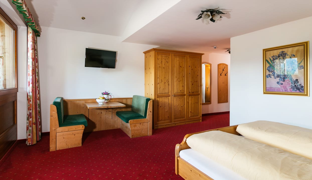 Zimmer Traditionsgasthof Weißbacher