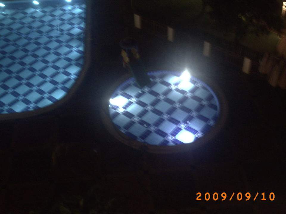 Kinderpool bei Nacht NoxInn Club