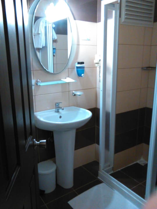 Badezimmer Hotel Hotel Aslan City Kleopatra