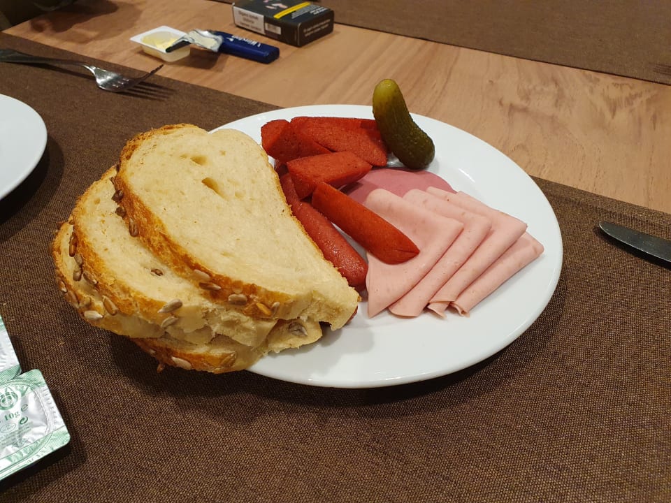 Gastro Hotel Miracle Resort