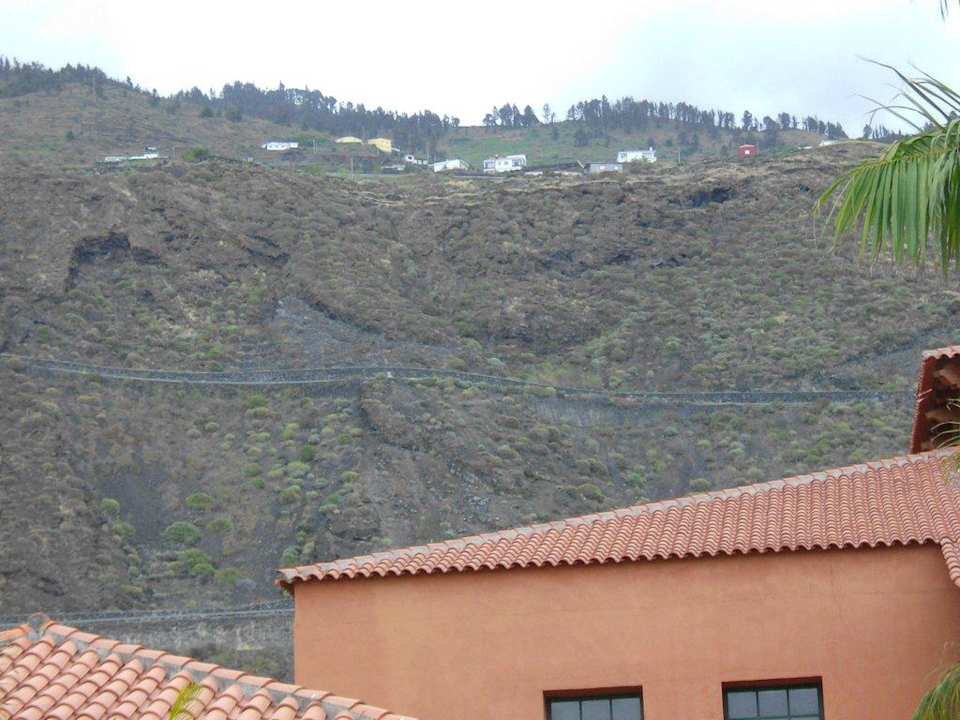Der "grüne" Berg im Hintergrund La Palma Princess