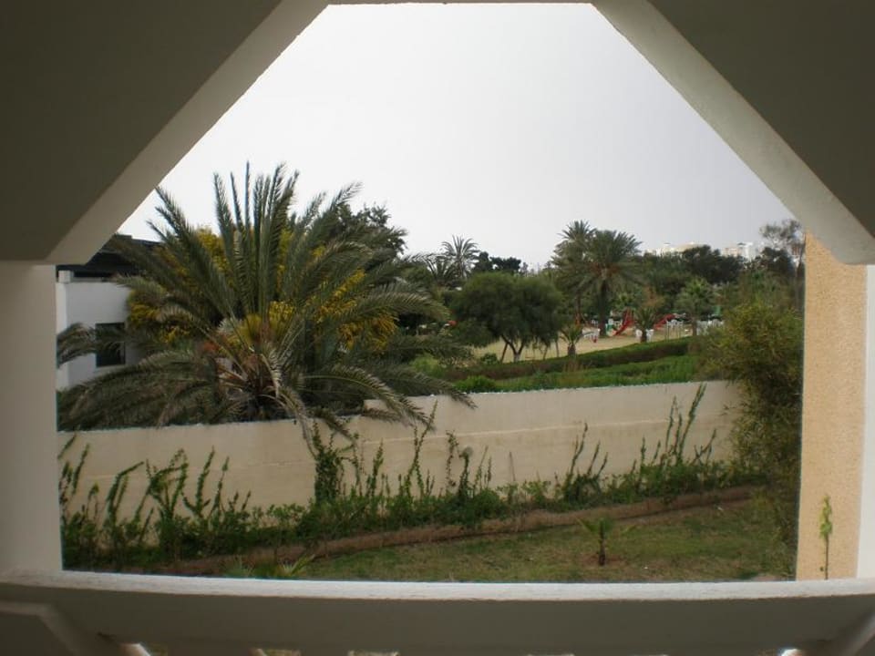 Aussicht vom Balkon/Zimmer auf das Nachbargelände Mahdia Beach & Aquapark