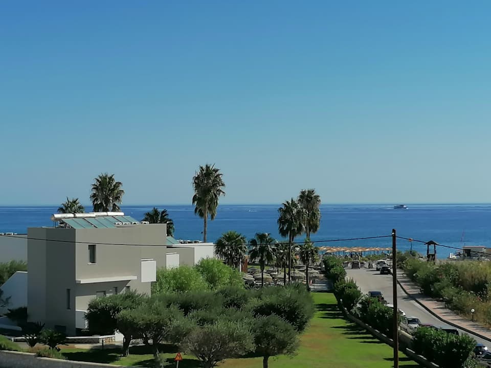 Außenansicht Atlantica Mikri Poli Rhodes