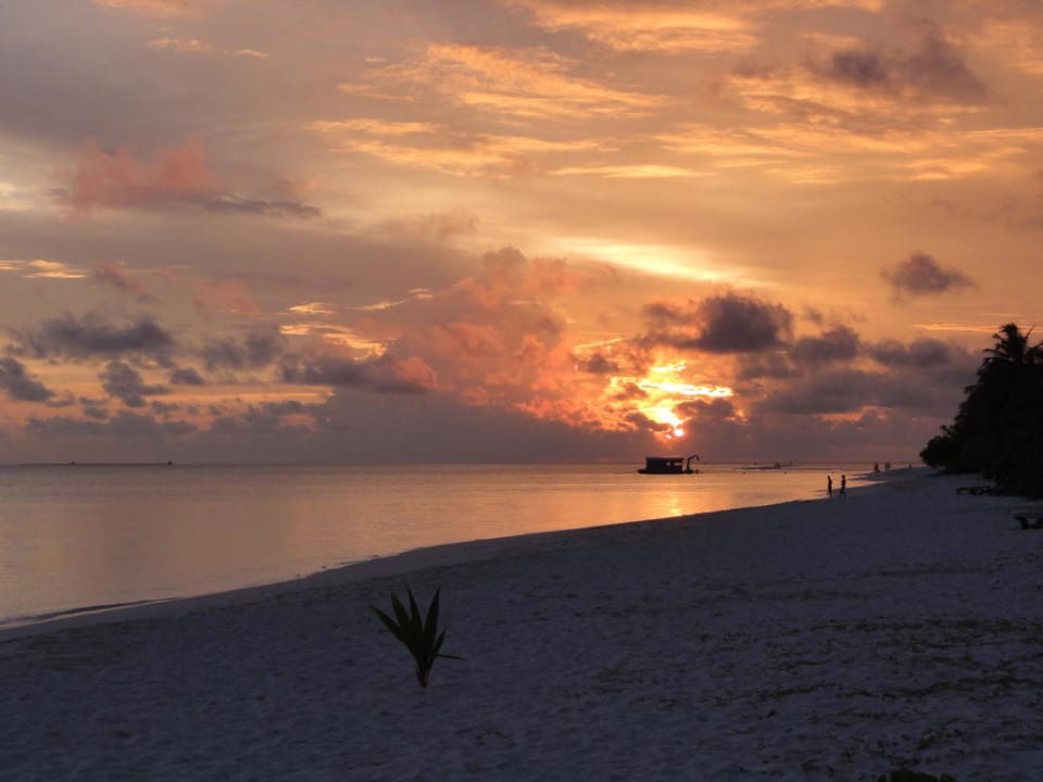 Sonnenuntergang Jacuzzi Beach Villa Kuredu Island Resort & Spa