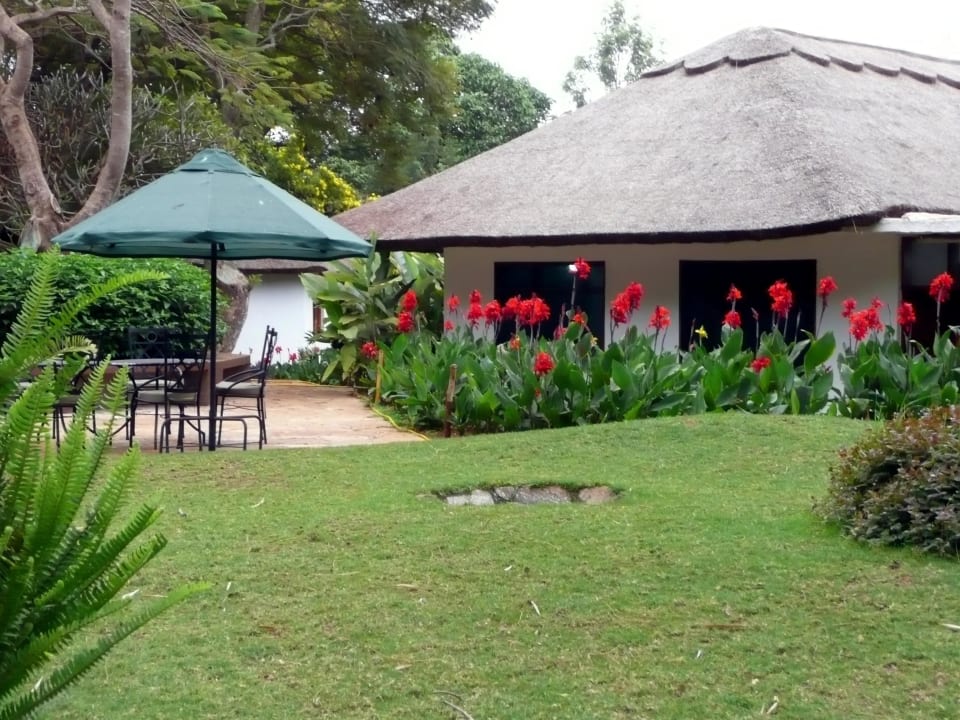 Blick zum Haupthaus Ngorongoro Farm House