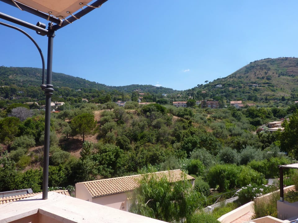 La Madonie dalla terrazza Hapimag Resort Cefalù