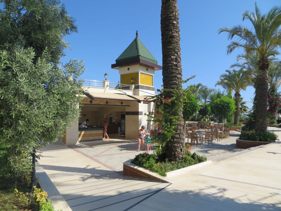 Strandbar Saphir Resort & Spa