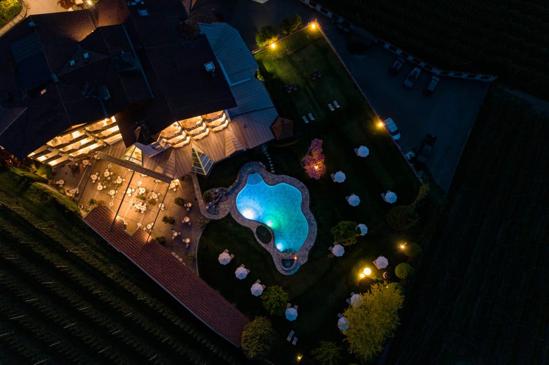 Pool Hotel Burggräflerhof