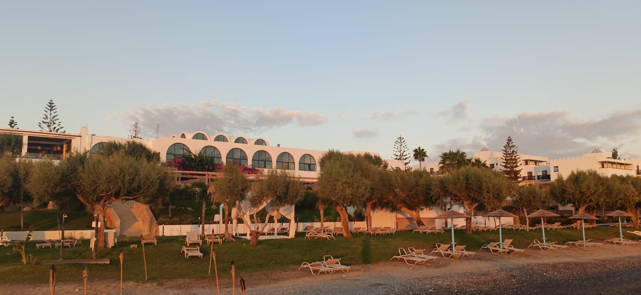 Außenansicht TUI BLUE Oceanis Beach and Spa Resort