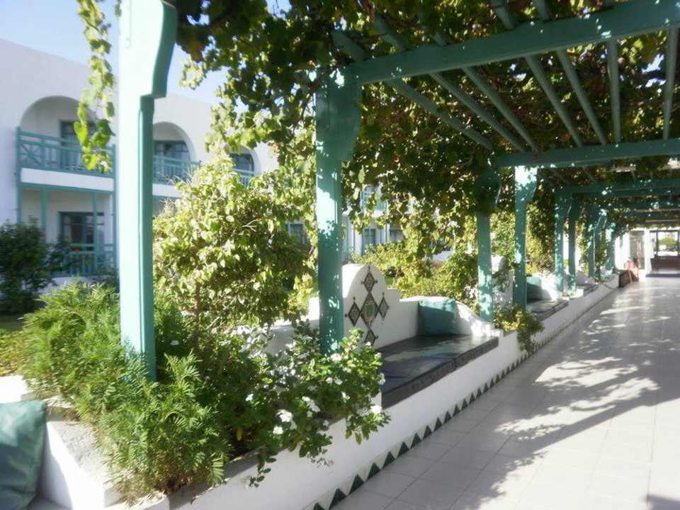 Gemütliche Raucherplätzchen Hotel El Mouradi Cap Mahdia
