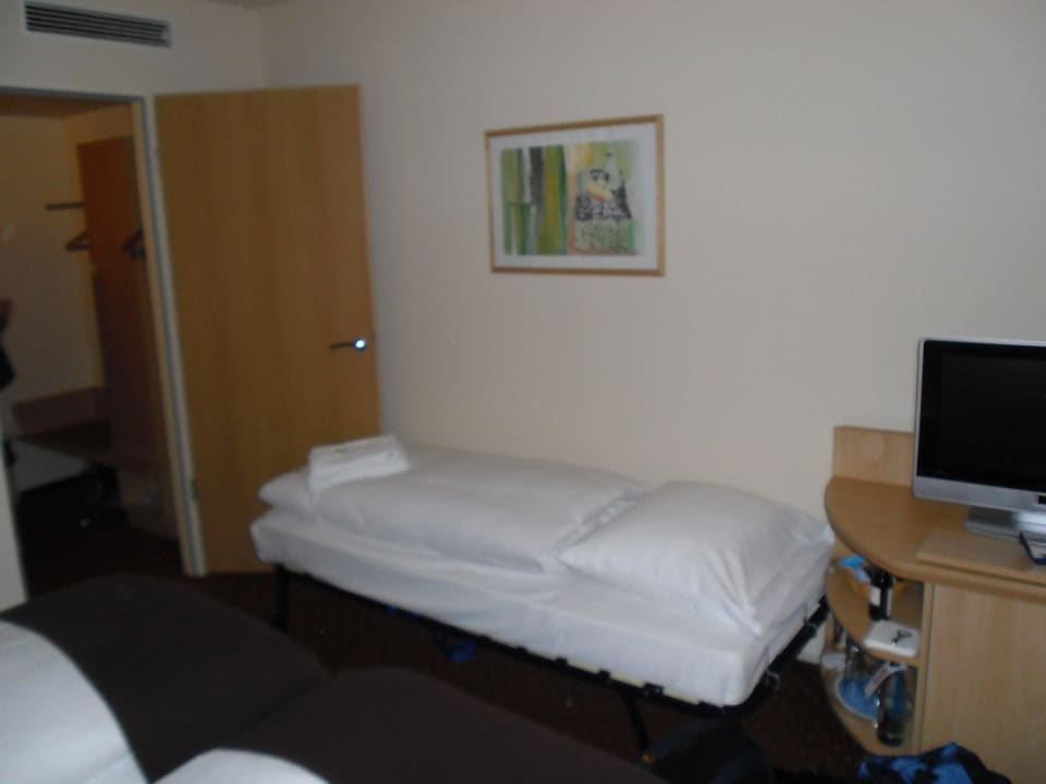Doppelzimmer Zustellbett Hotel NH Leipzig Messe