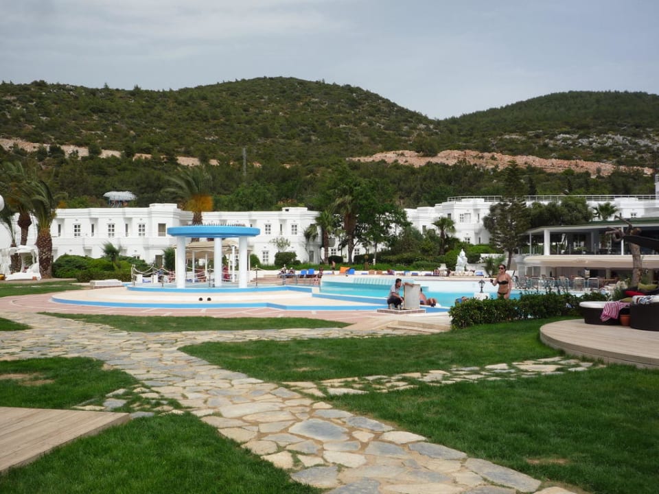 Hotel und Pool NOA Hotels Bodrum Beach Club
