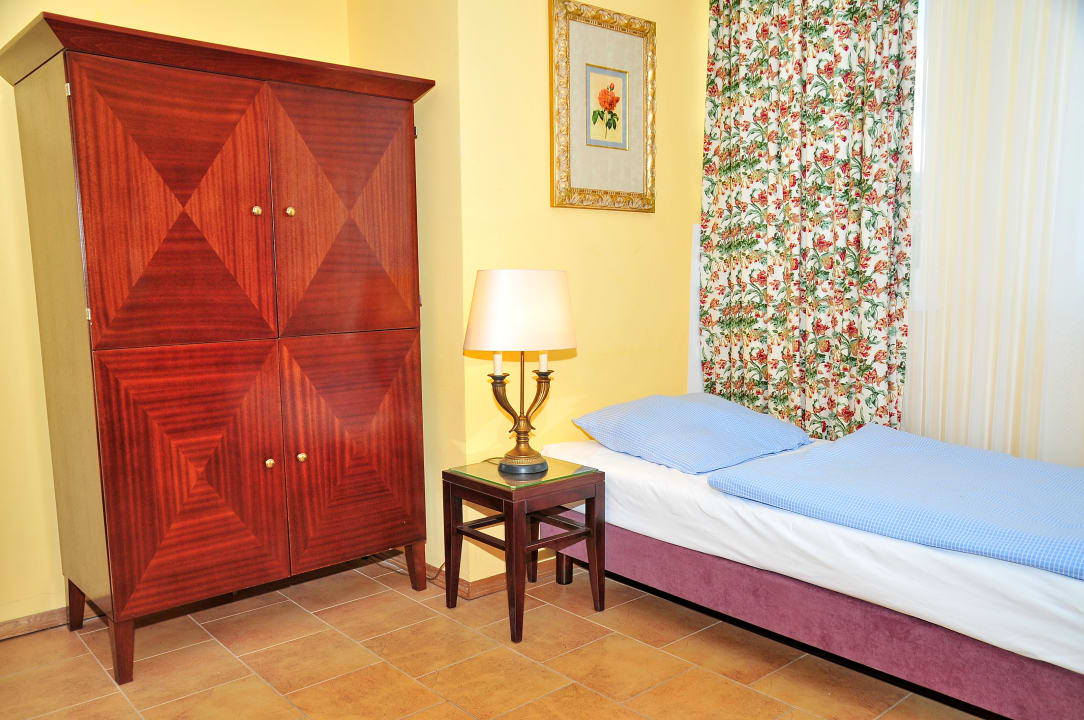 Zimmer Podzamcze - Schlosspension