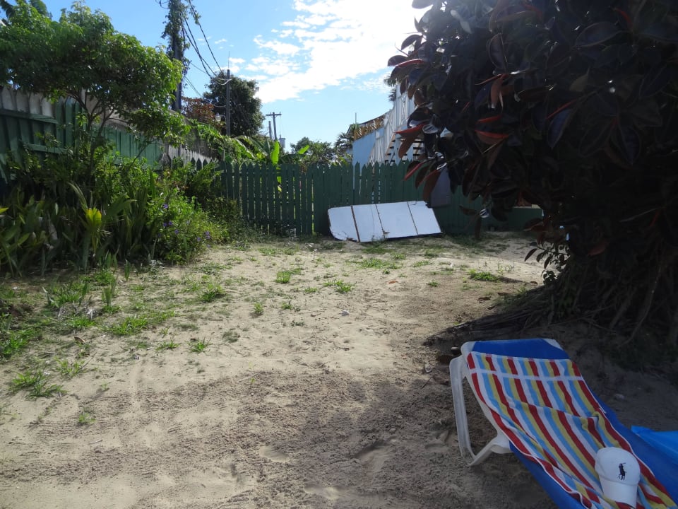 Sauberkeit am Strand Hotel Beachcomber