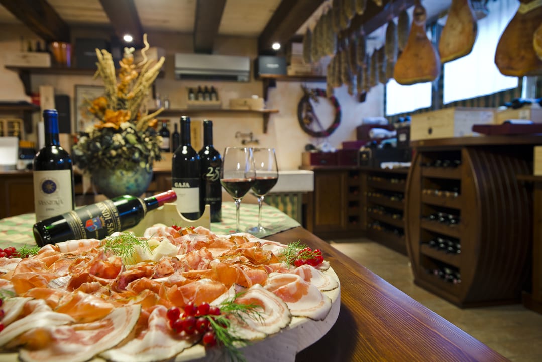 Gastro Savoy Beach Hotel & Thermal Spa