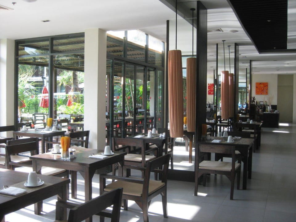 Frühstücksrestaurant Ramada Resort by Wyndham Khao Lak