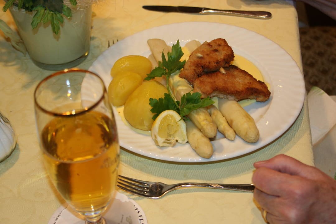 Abendmahlzeit Berghotel Talblick