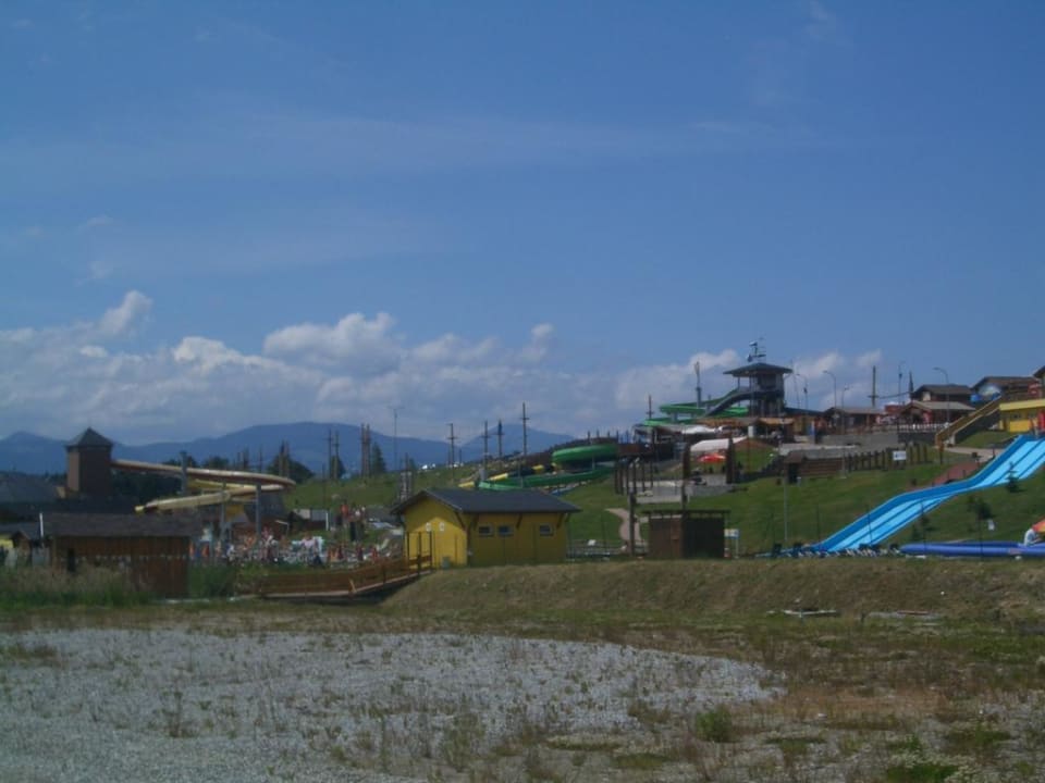 Pohlad na rezort Holiday Village Tatralandia