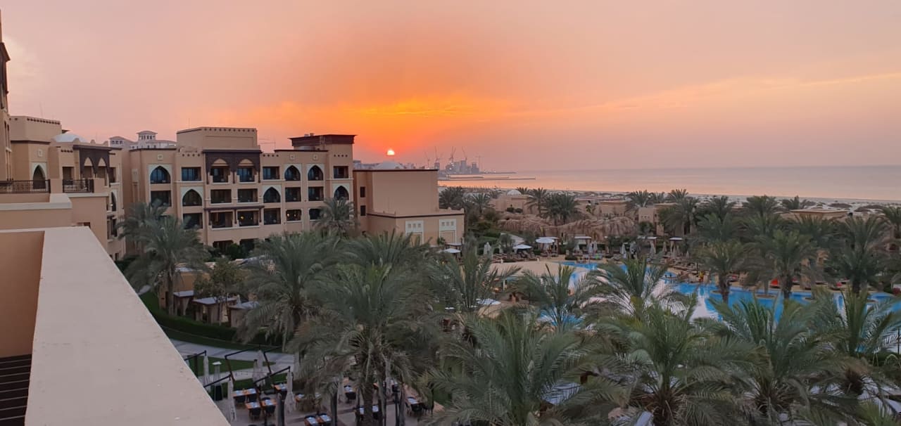 Ausblick Saadiyat Rotana Resort &  Villas