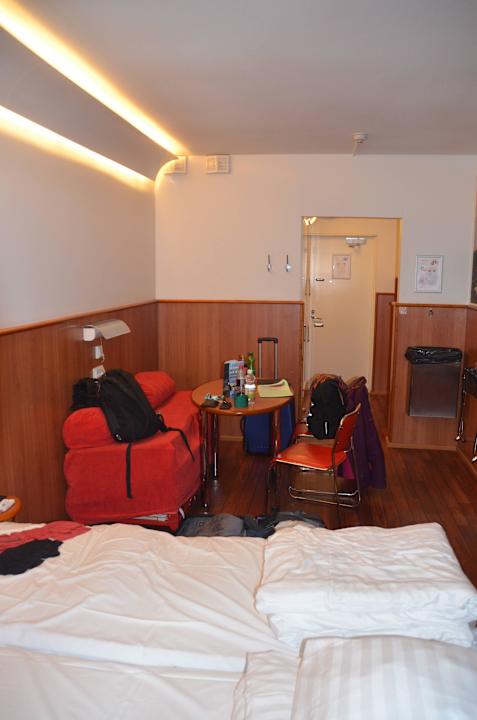 Zweckmässiges Zimmer Hotel Omena Turku