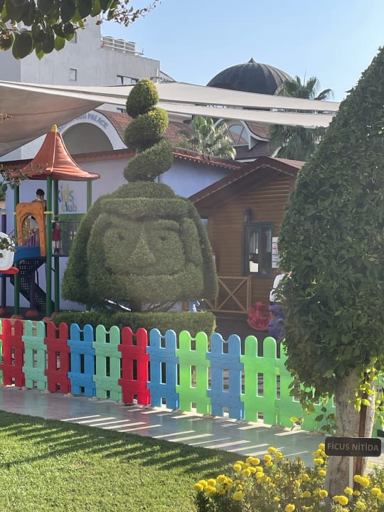 Gartenanlage Grand Seker Hotel