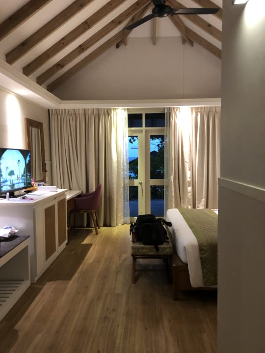 Zimmer Ellaidhoo Maldives by Cinnamon