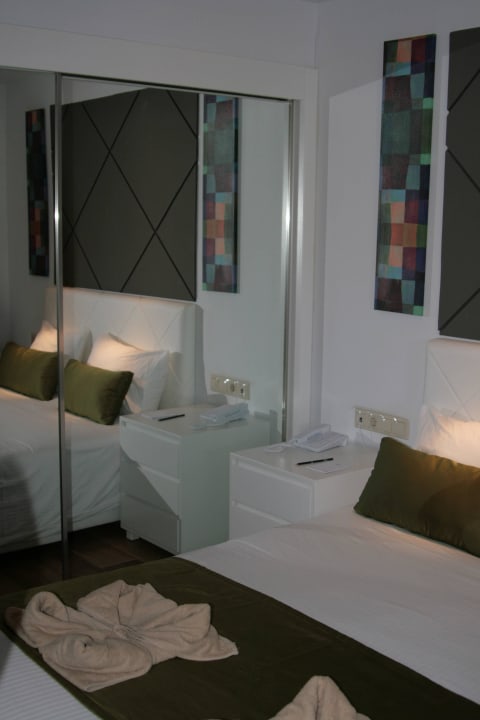 Sypialnia Fodele Beach & Water Park Holiday Resort