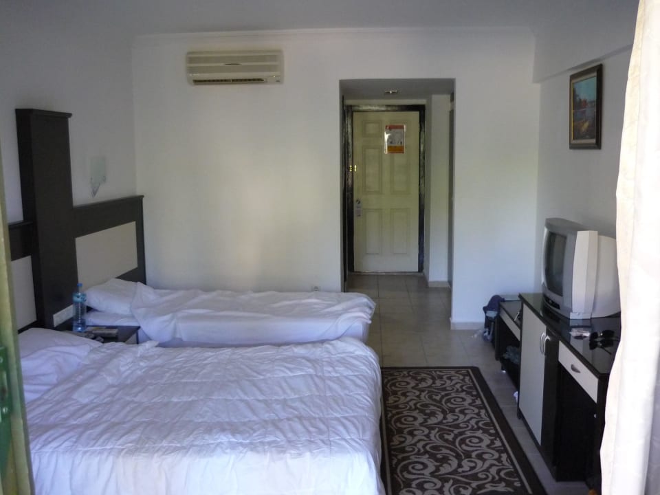 Nie rewelacja Oz Hotels Incekum Beach