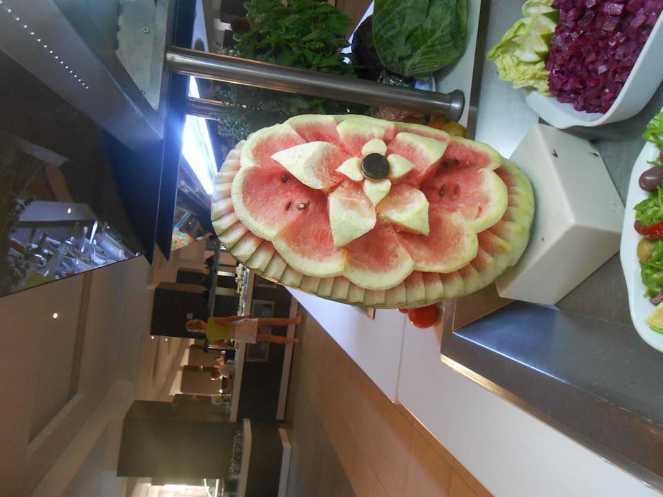 Schnitzerei Hotel Rosa Beach