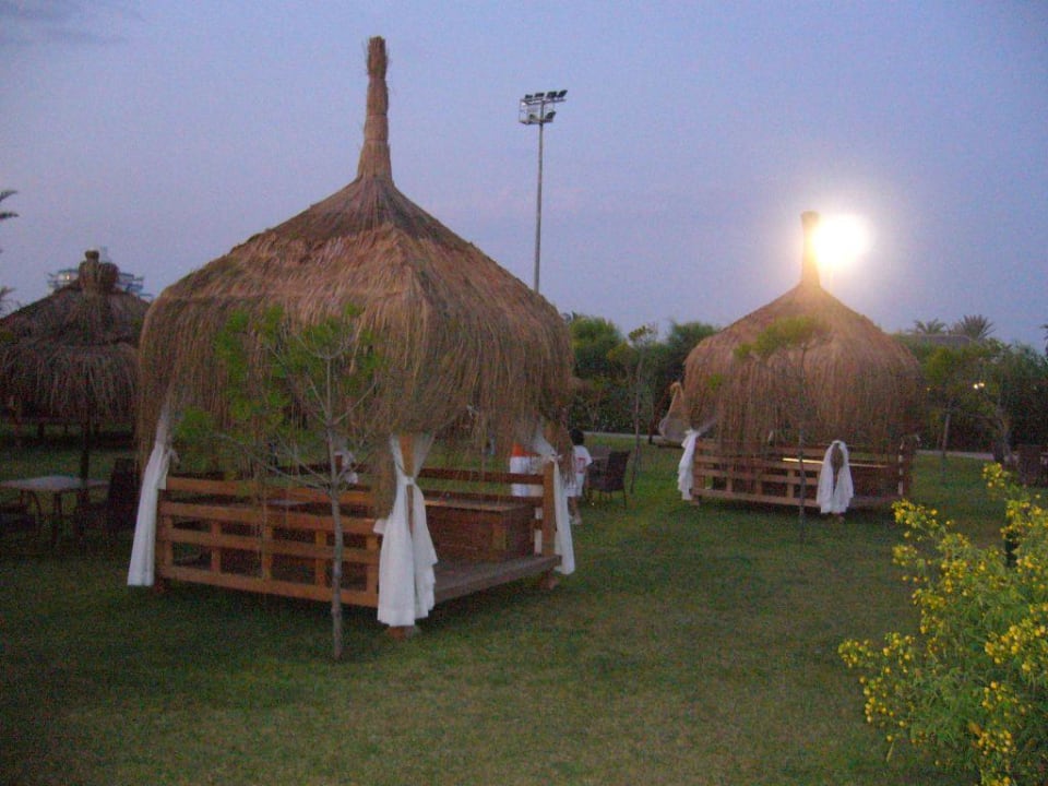 Garten Hotel Miracle Resort