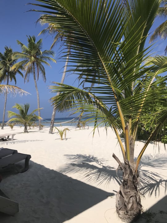 Strand Kuredu Island Resort & Spa