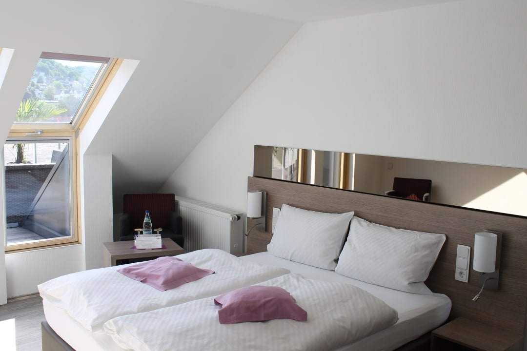 Zimmer RheinHotel ARTE