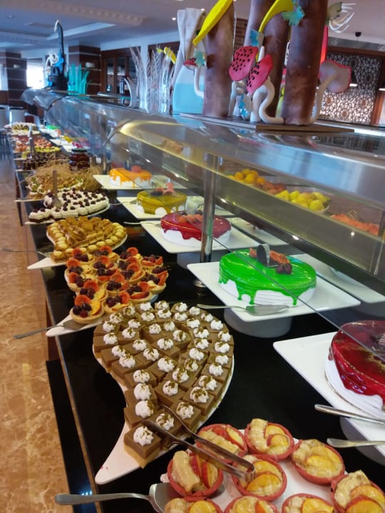 Gastro Diamond Hill Resort Hotel