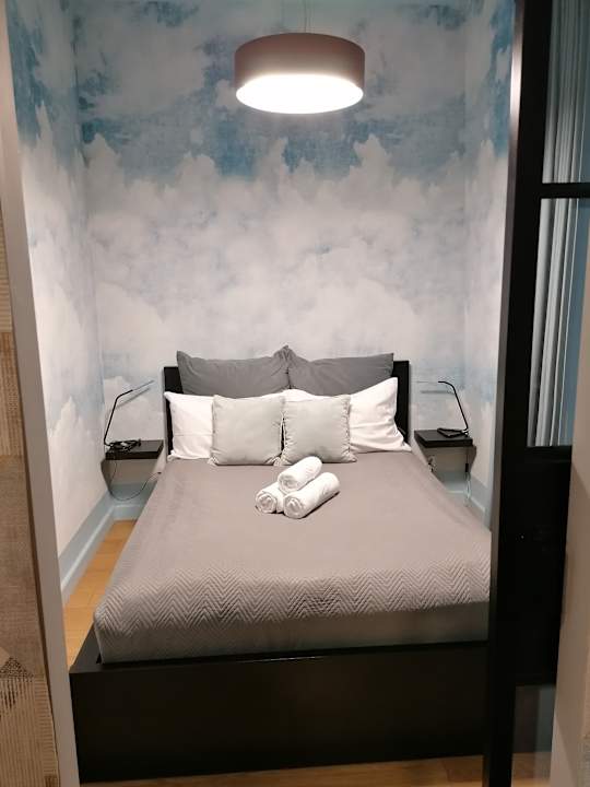 Zimmer Prince Witold's Apartments with a rooftop view of the city - 500 Steps to Rynek WroApart