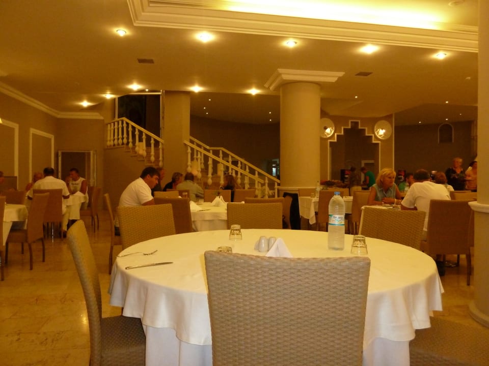 Speisesaal Ladonia Hotels Adakule