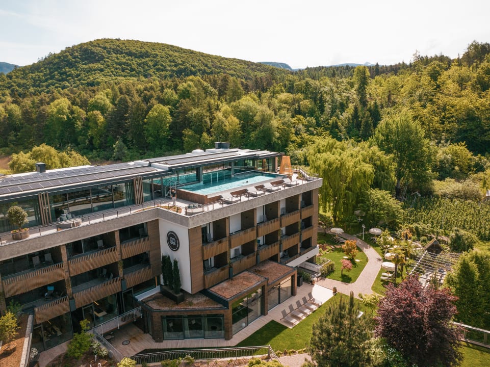 Außenansicht Gartenhotel Moser