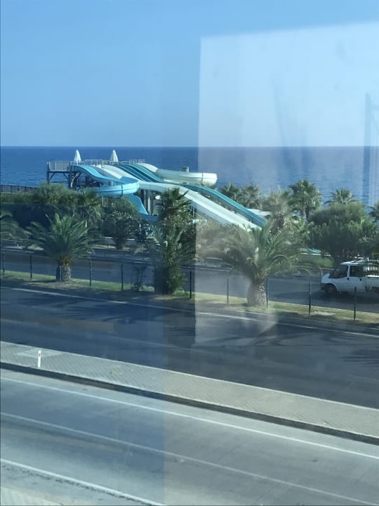 Ausblick Vikingen Infinity Resort & Spa