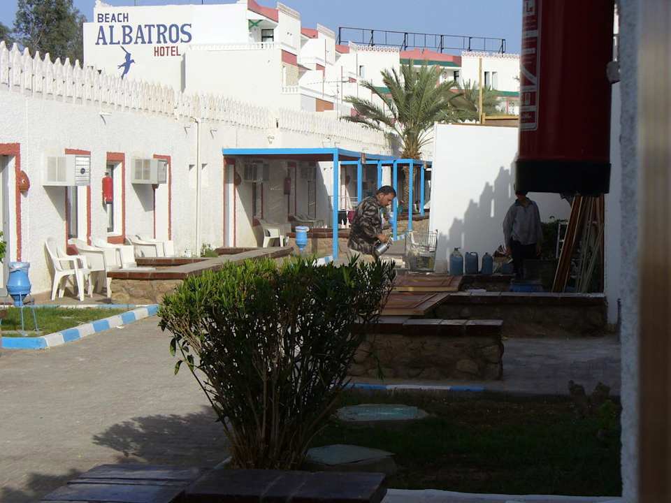 Baustelle rechts vom Zimmer Albatros Sharm Resort