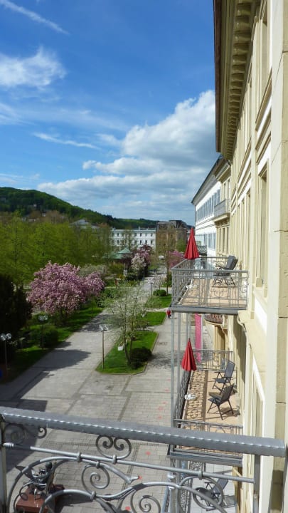 Blick auf die Promenade Hotel Kaiserhof Victoria
