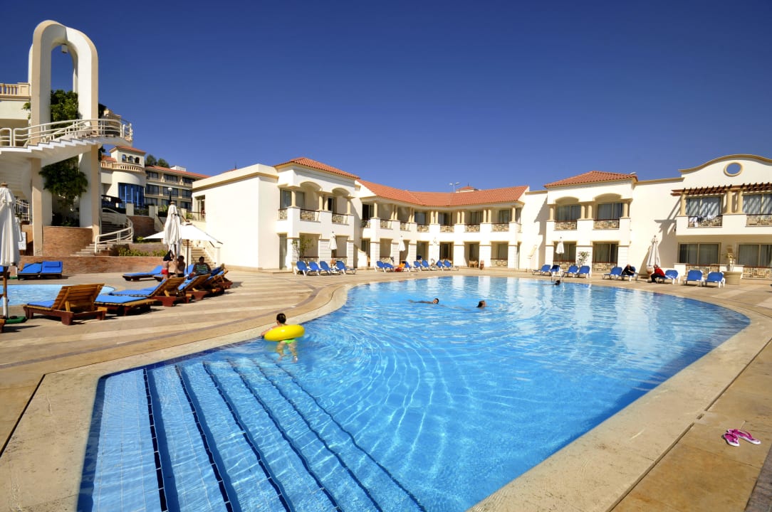 Swimming pools Helnan Marina Sharm Hotel