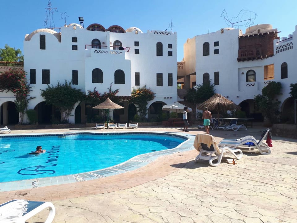 Pool Hotel Amar Sina