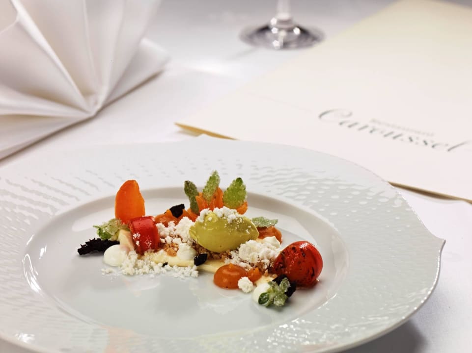 Aprikose, Schmand und Olivenöl im Caroussel Relais & Châteaux Hotel Bülow Palais