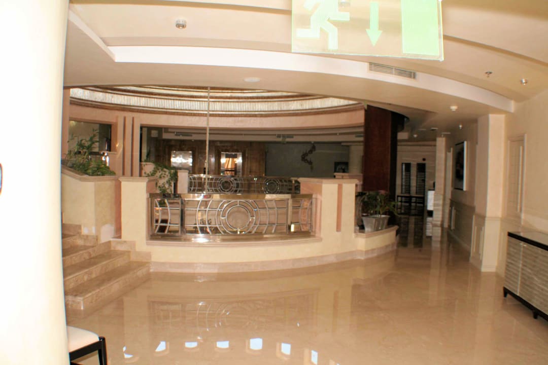 Flur Kaisol Romance Resort