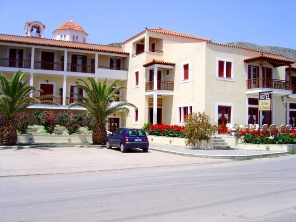 Monemvasia - gegenüber des Felsens im Ort Gefira liegt das H Hotel Flower of Monemvasia