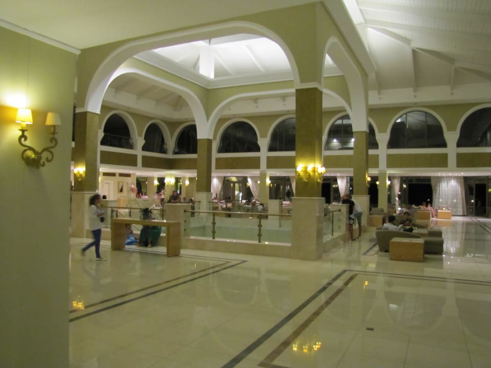 Lobby Porto Bello Royal