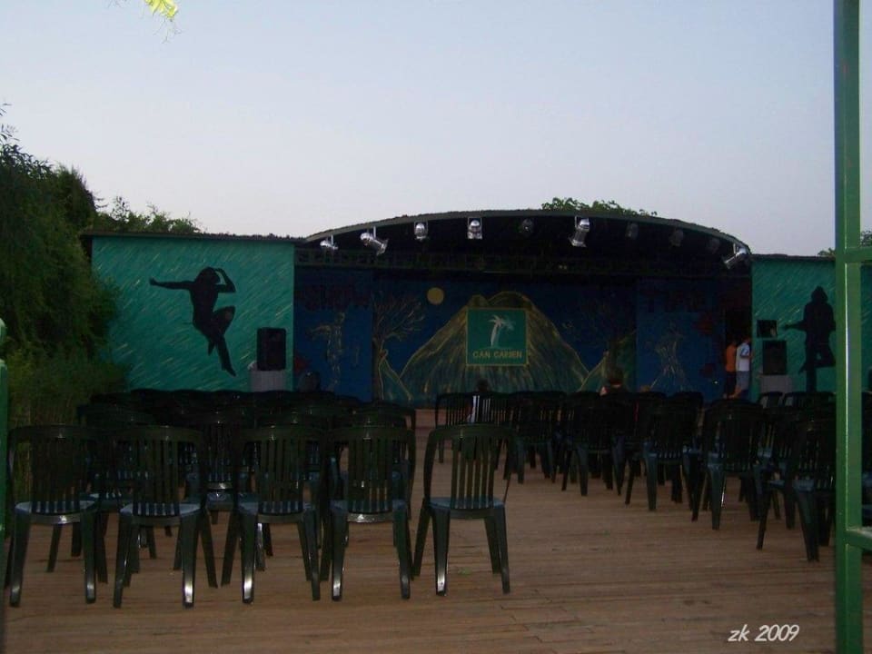 Show-Bühne Can Garden Beach