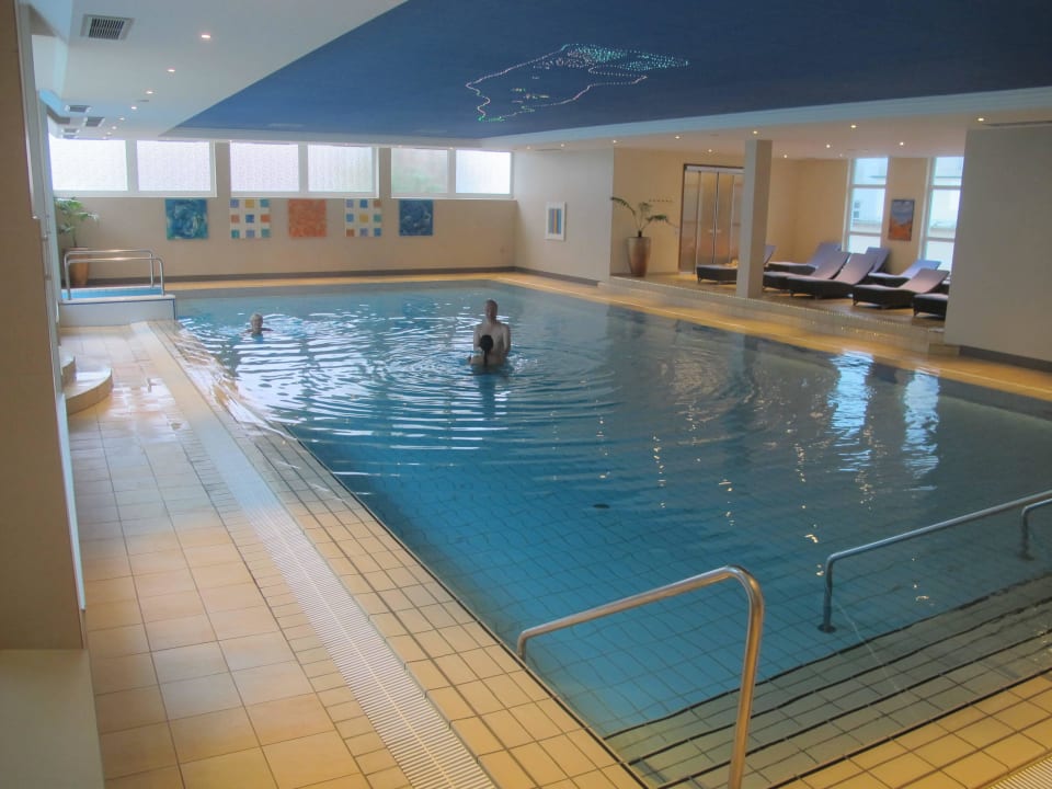 Innenpool Strandhotel Georgshöhe