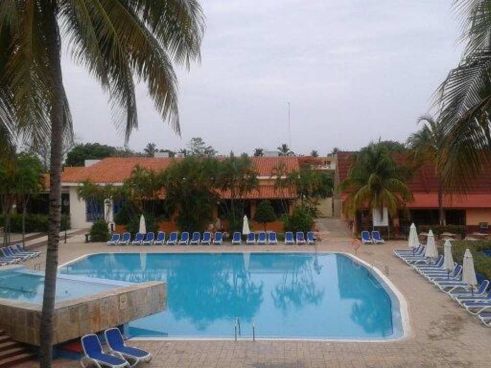 Schöner Pool Hotel Roc Barlovento