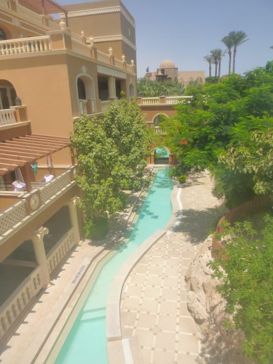 Pool untere Etage Richtung Strand Grand Waterworld Makadi & Family Star Makadi